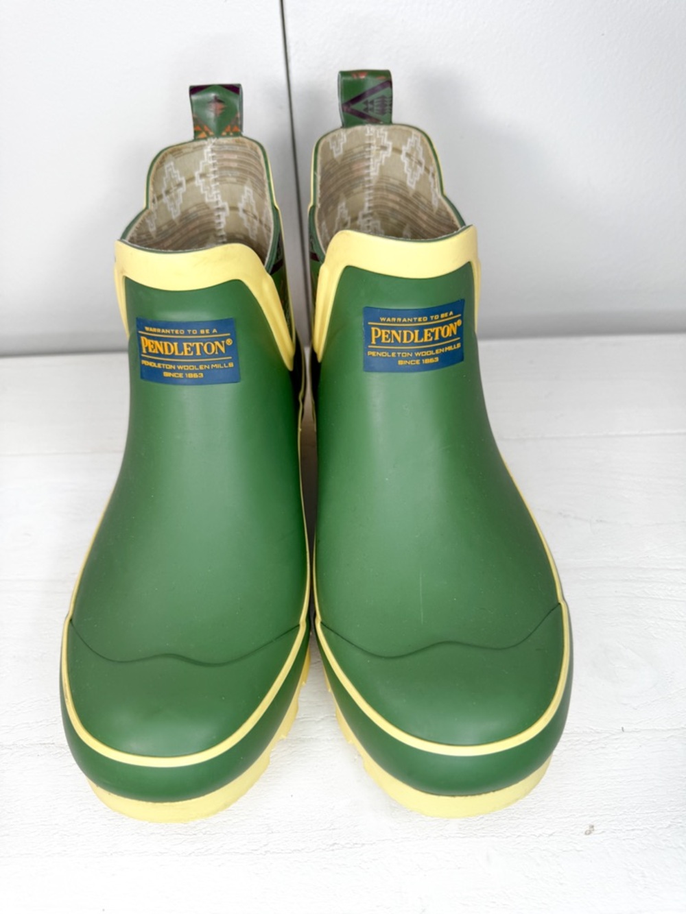 Pendleton x Tretorn Waterproof Rain Boots Green Yellow Tribal Lined Women’s
